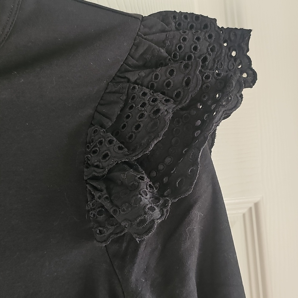 New Joe's Jeans Eyelet Embroidered Ruffle Feminine Cozycore Top Black Large - Picture 3 of 13